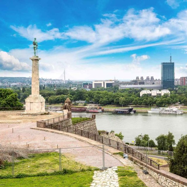 https://licioustravelwisata.com/wp-content/uploads/2018/09/destination-belgrade-06-640x640.jpg
